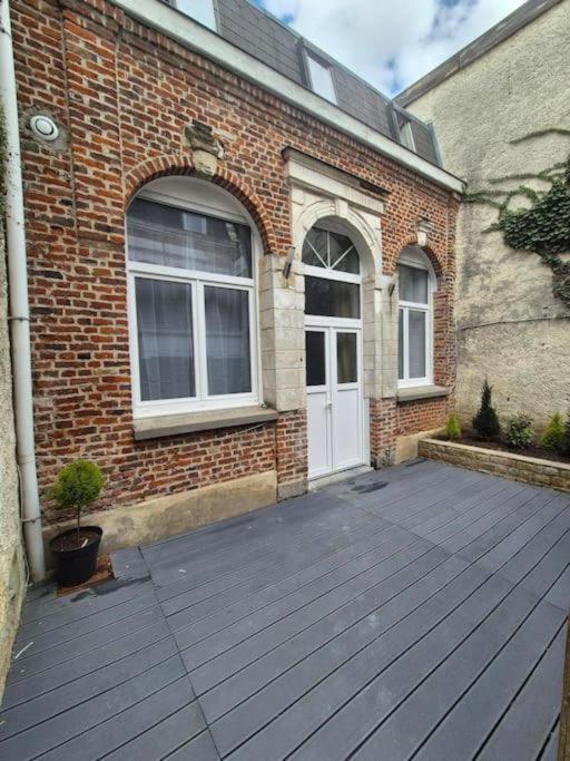 Valscosy Parking - Activites Illegales Interdite Valenciennes Exteriör bild